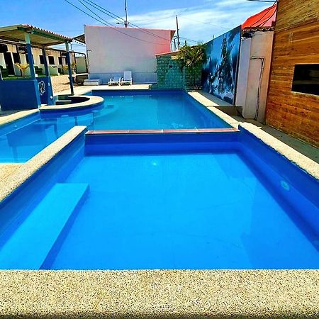Hostal Tropicoco Hotel Playas Exterior photo